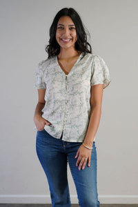 CLEARANCE - Detailed Button Up Top