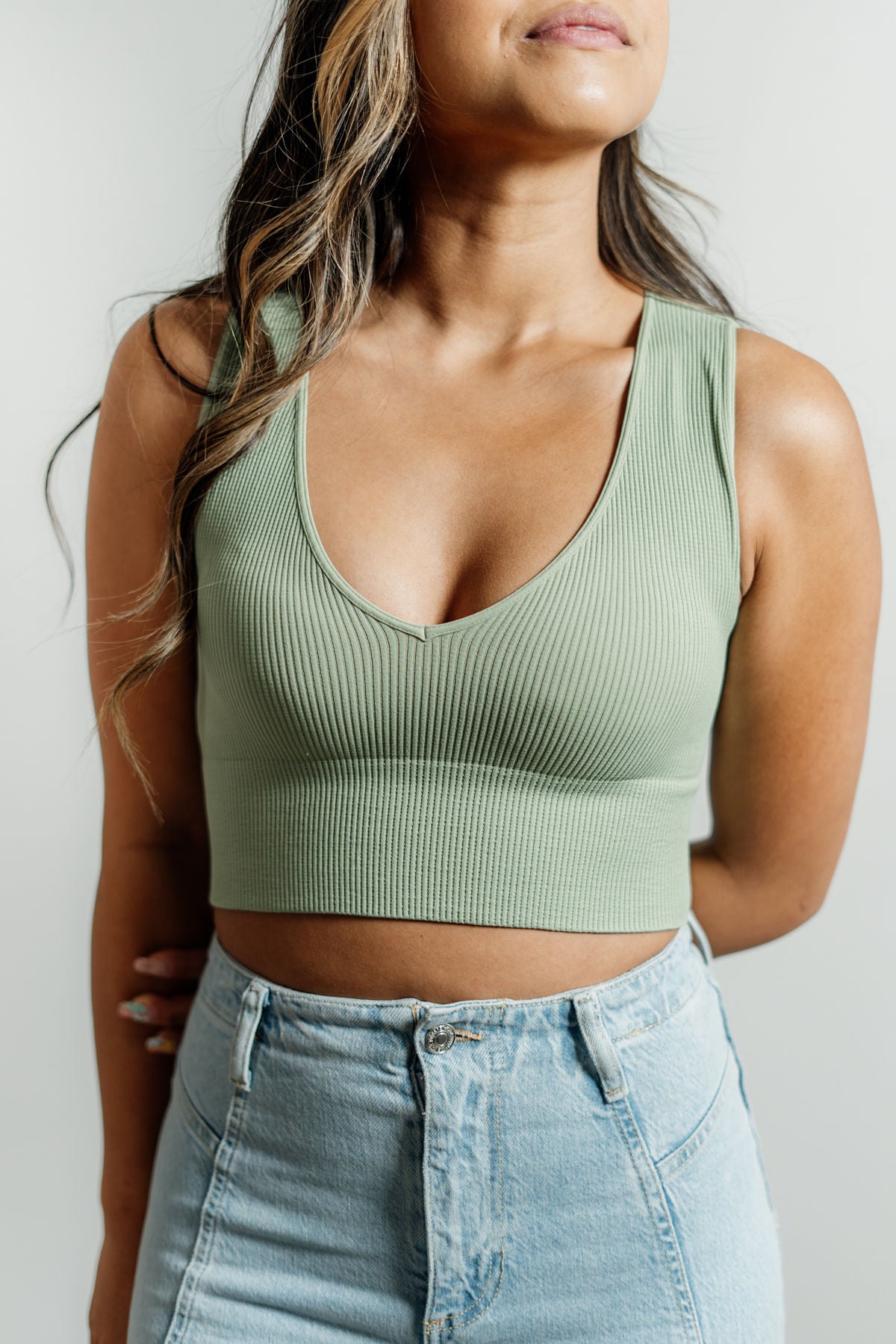 Niki Biki V-Neck Crop Tank – For Elyse