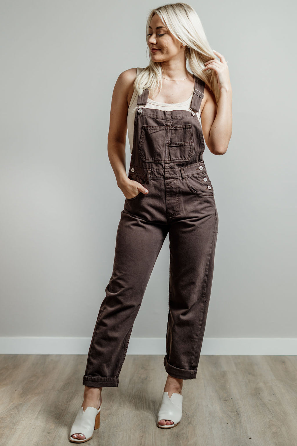 My Favorite Purchase of the Summer - Soft Overalls - Straight A Style