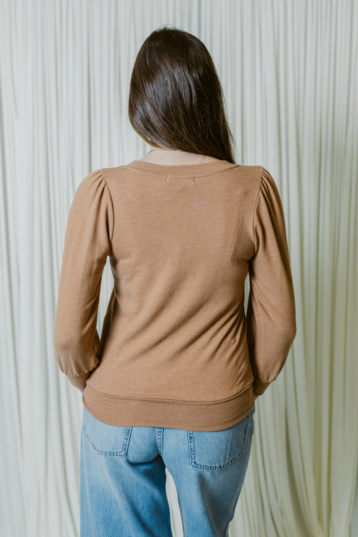 Gabrielle 3/4 Sleeve V-Neck Sweater Top