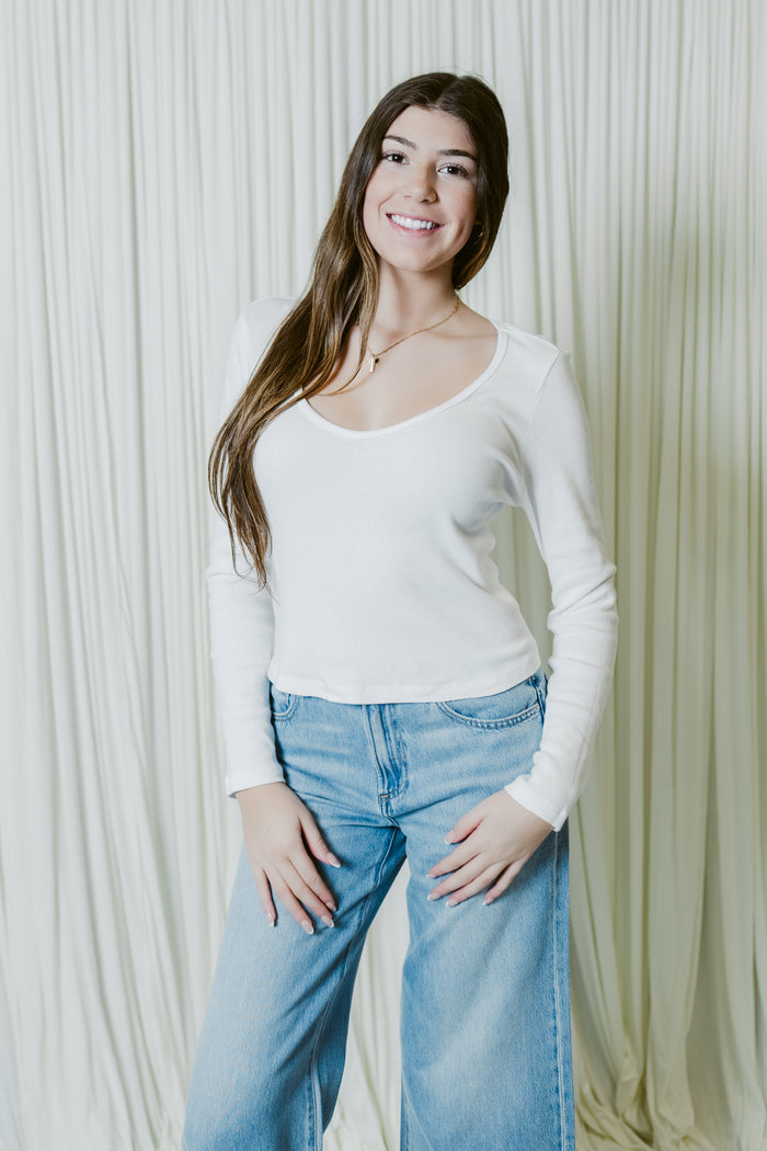 Lizzie Long Sleeve V-neck Tee