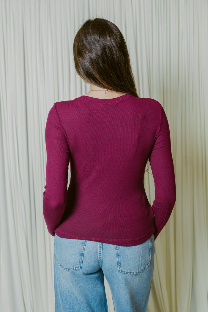 Finn Crew Neck Ribbed Long Sleeve