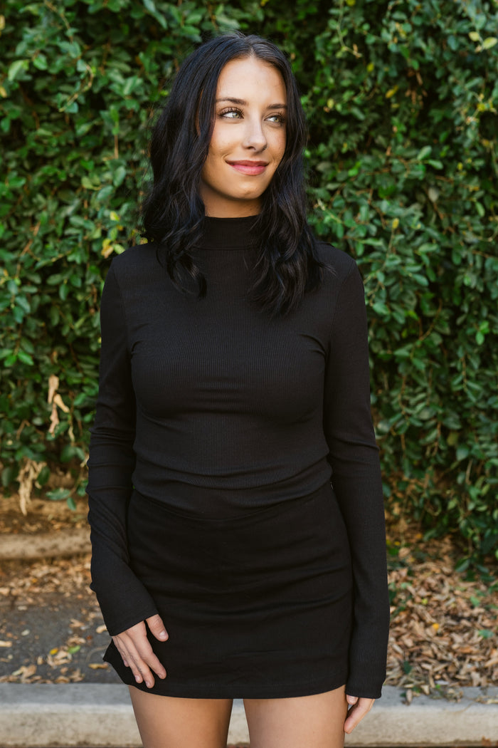 Athletic Ribbed Mock Neck Long Sleeve