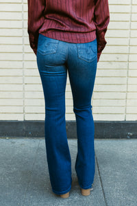 Farrah Mid-Rise Bootcut W/ Clean Hem