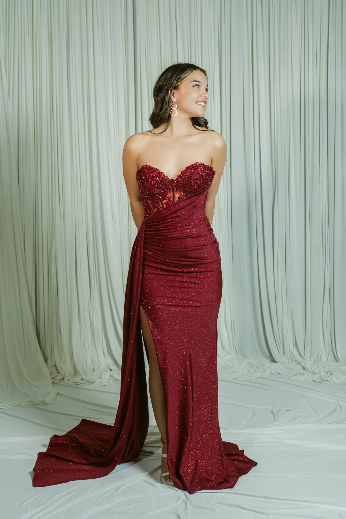 Main Character Moment Embellished Sweetheart Fitted Formal Dress