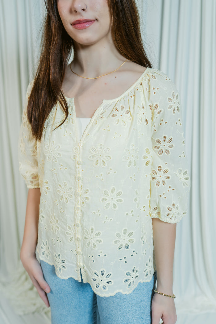The Sweet Daisy Days Top