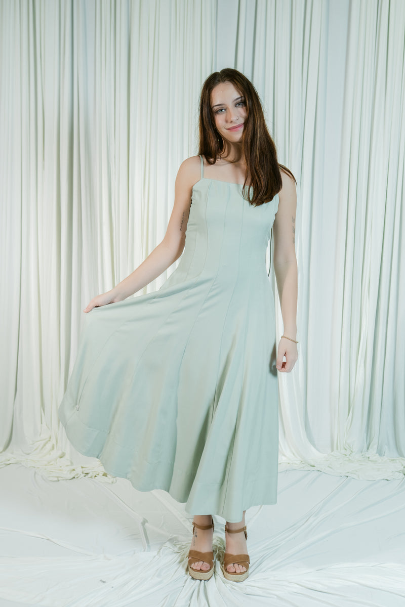 Trisha Garden Party Square Neck Midi Dress – For Elyse