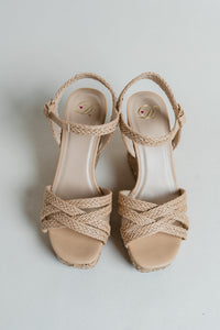 Daytime Picnic Wedge