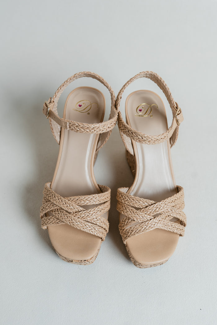 Daytime Picnic Wedge