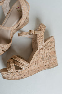 Daytime Picnic Wedge