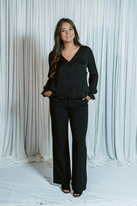 Signature Button Front Long Sleeve Blouse