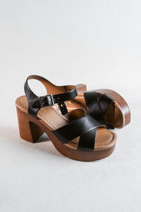 Bonet Gilded Strap Wedge