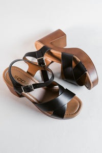 Bonet Gilded Strap Wedge