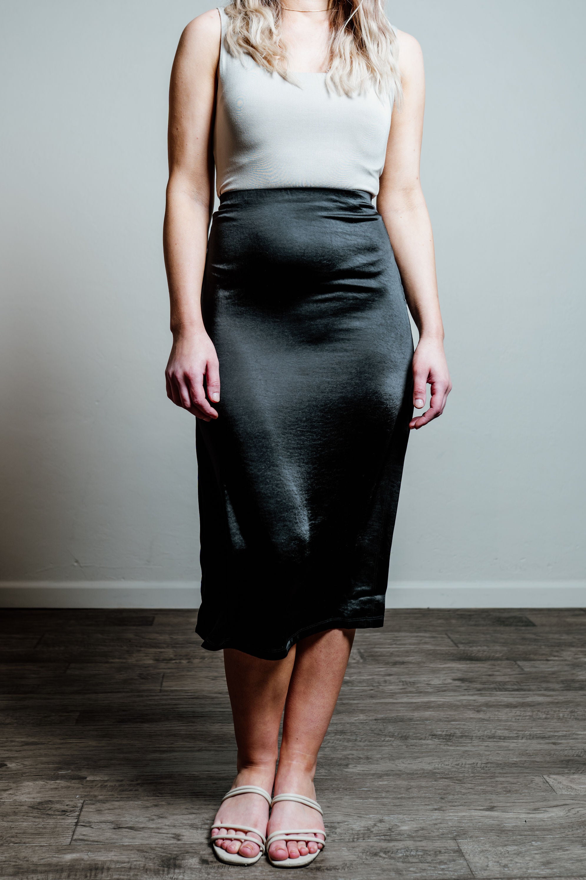 Satin midi shop skirt fitted