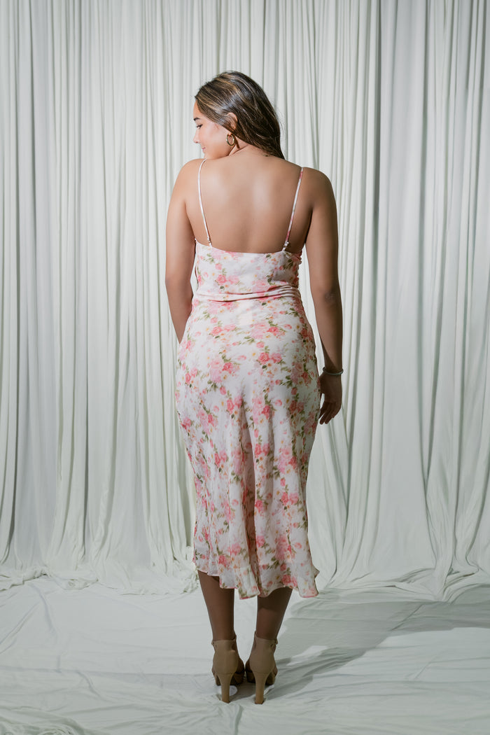 Liran Feminine Floral Maxi