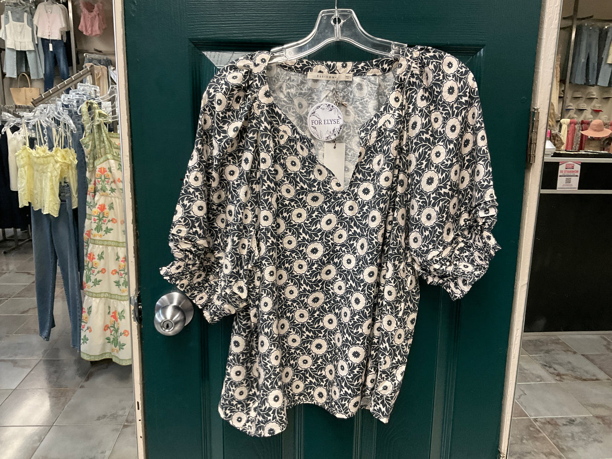Rhea's Floral Printed Blouse