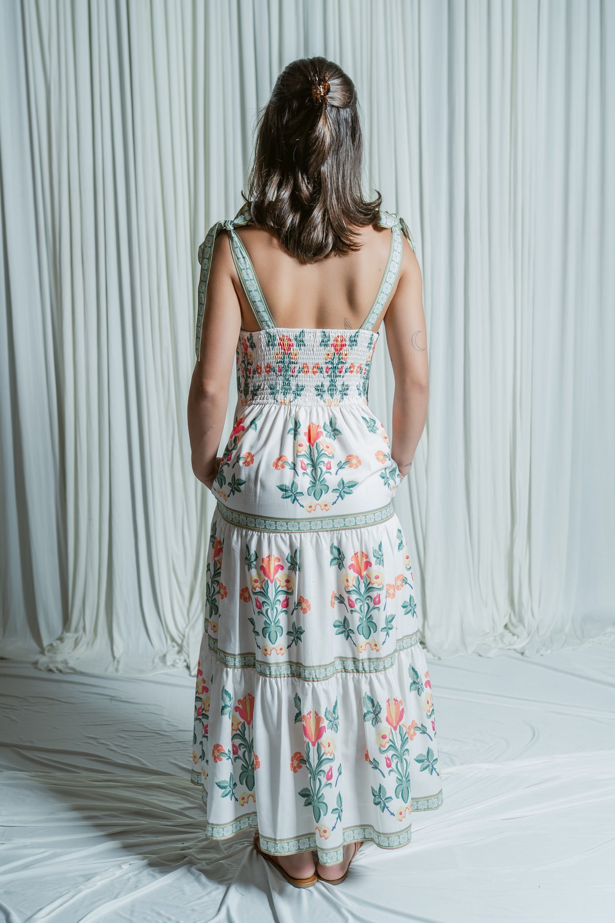 Softly Romantic Floral Tiered Midi Dress Vanilla Multi / Large