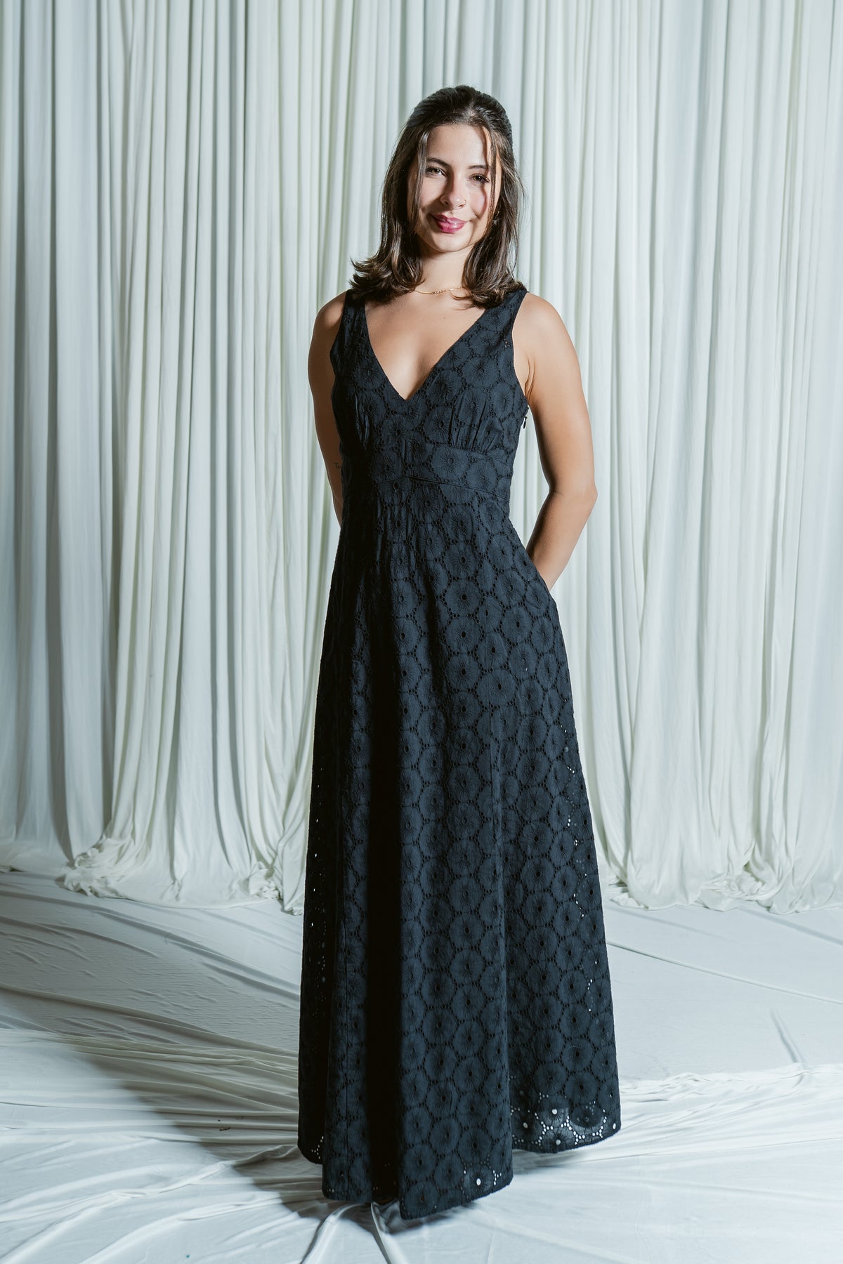 Marielle's Summer Date Night Eyelet Dress