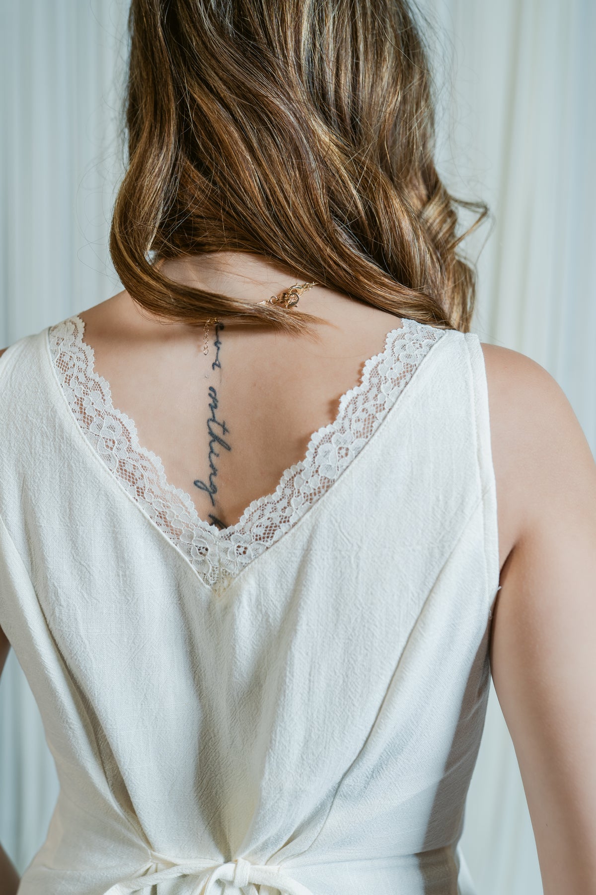 Sunday Lace V-Neck Button Tank