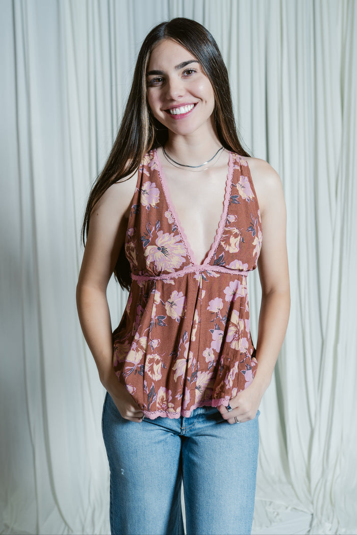 Rome Floral Printed V-Neck Flowy Tank