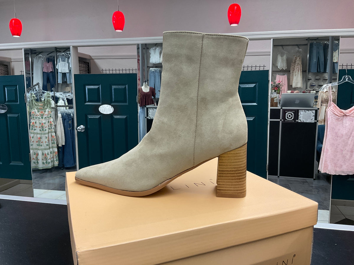 The Ozi Bootie