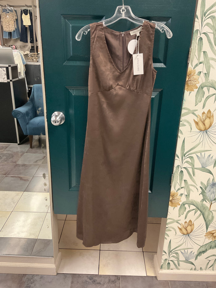 Willow Bloom Midi Dress