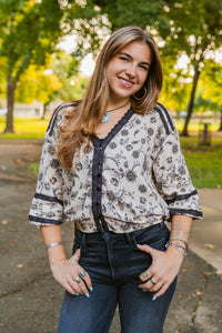 Sweet Dahlia Blouse