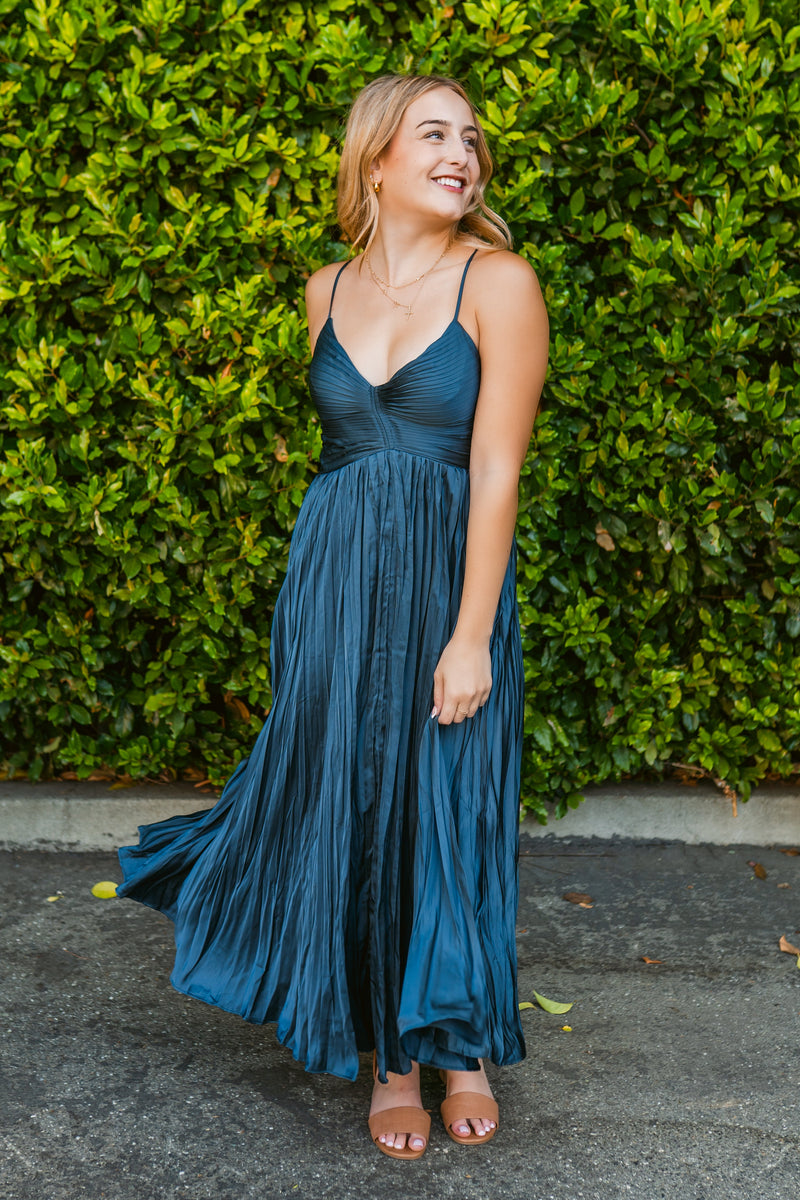 Everly Pleated Midi Dress