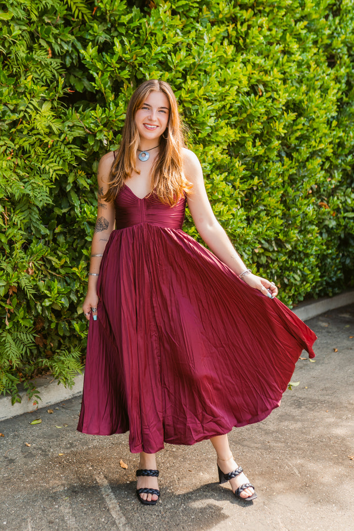 Everly Pleated Midi Dress