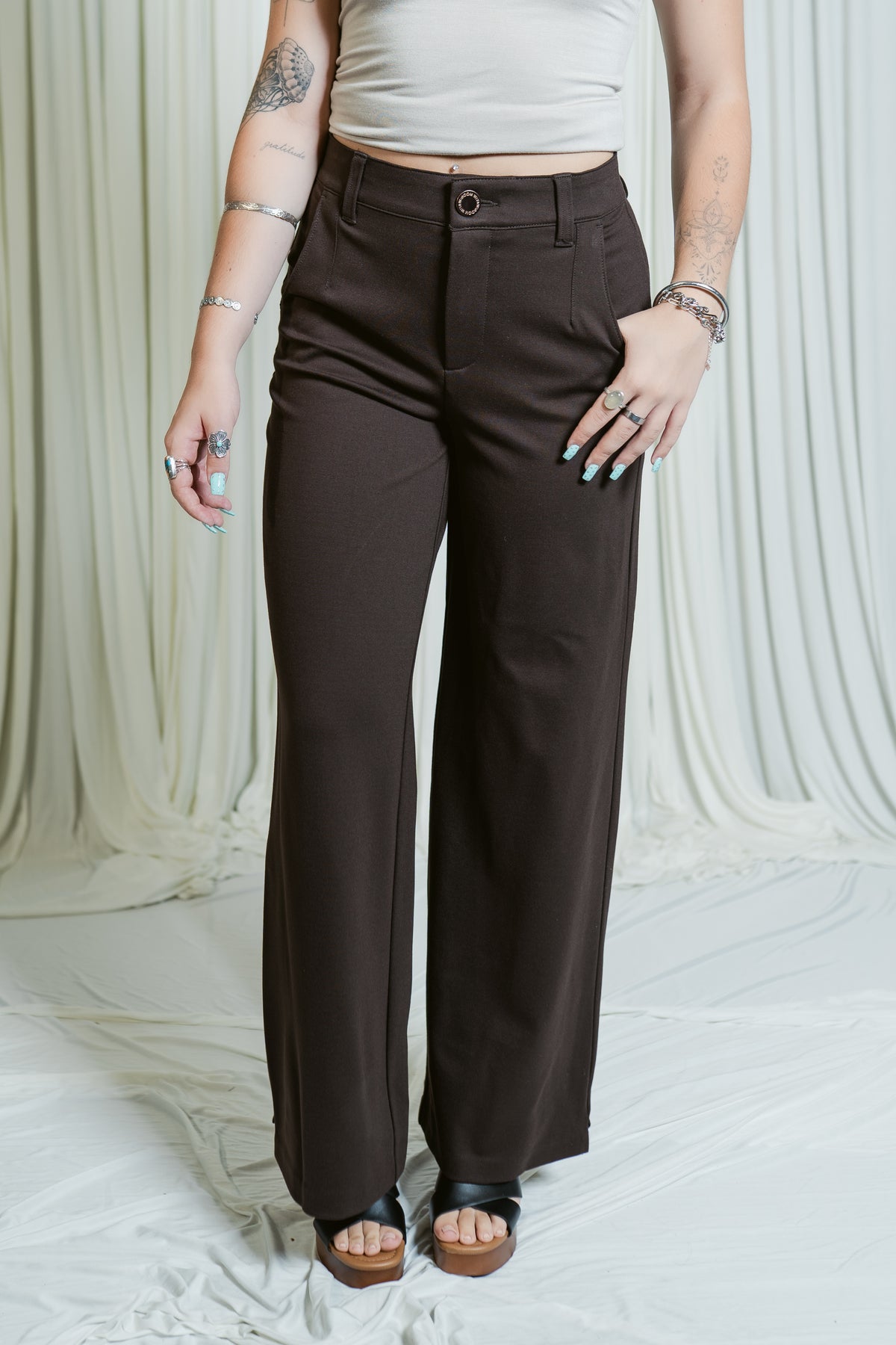 Whitney High Rise Classic Wide Leg 31-Inch Trouser