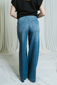 Flow High Rise Relaxed Wide Leg