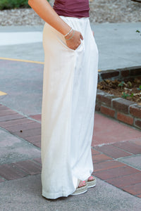 Elastic Smock Waisted Boomerang Pant