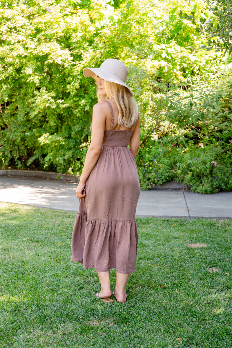 Isla Scrunch Midi Dress Desert / X-Small Isla Scrunch Midi Dress Desert / X-Small