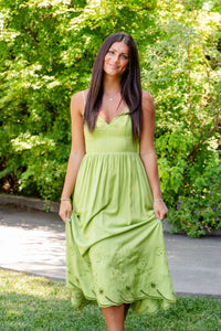 Kaidi Embroidered Midi Dress