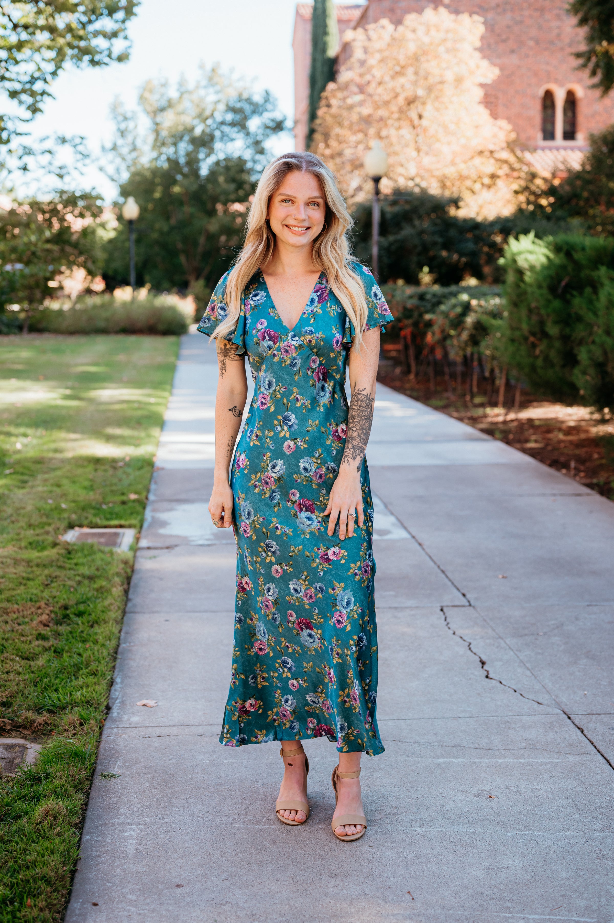 Floral Cap Sleeve Maxi Dress With Slit Floral Cap Sleeve Maxi Dress With Slit
