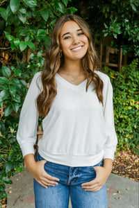 Gabrielle 3/4 Sleeve V-Neck Sweater Top