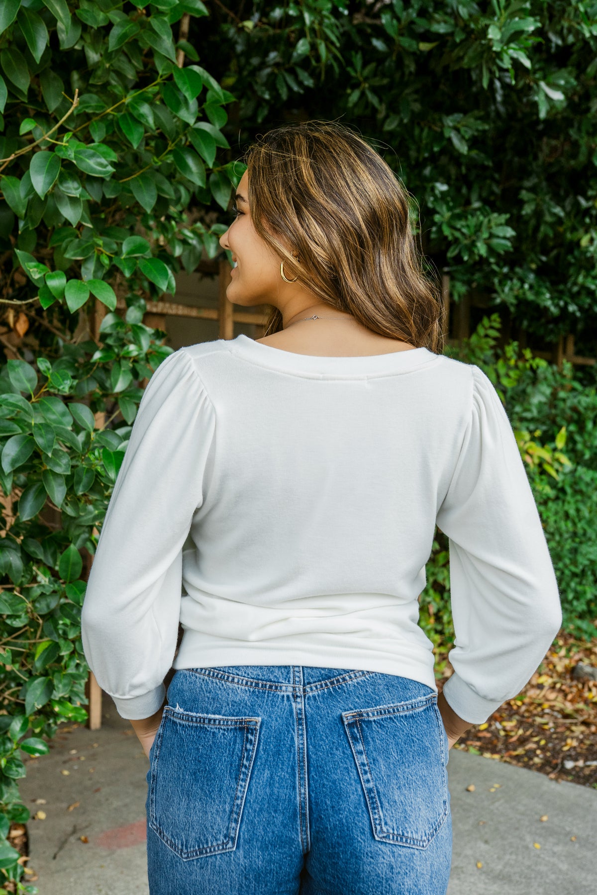 Gabrielle 3/4 Sleeve V-Neck Sweater Top