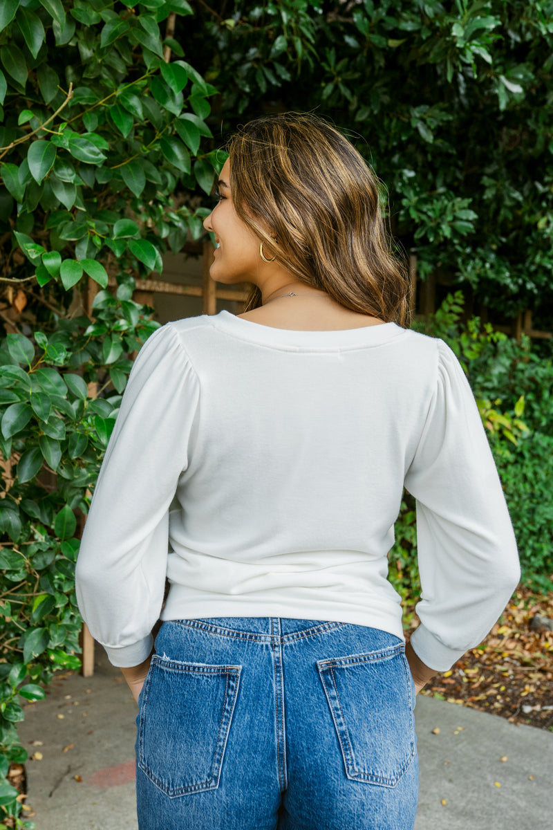 Gabrielle 3/4 Sleeve V-Neck Sweater Top