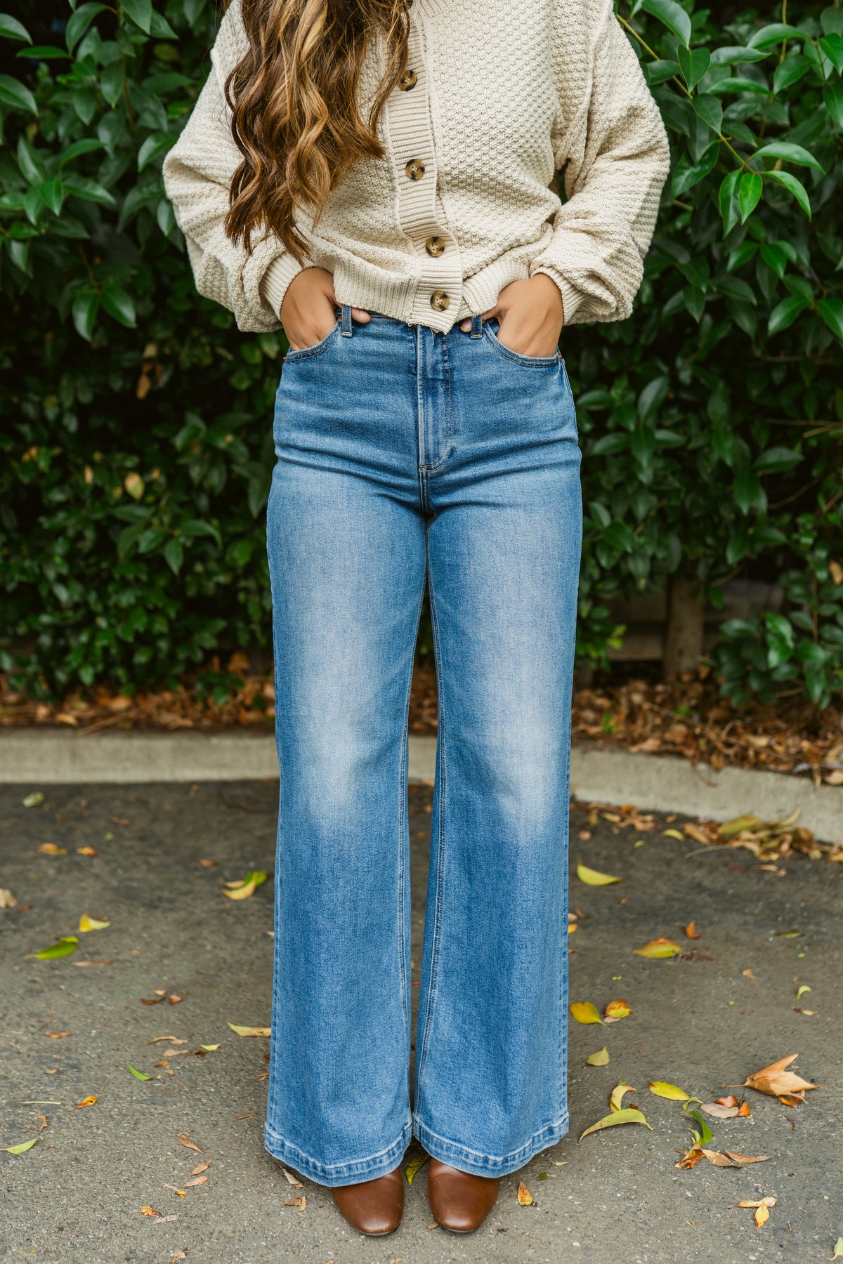 Lana High Rise Ultra Wide Leg