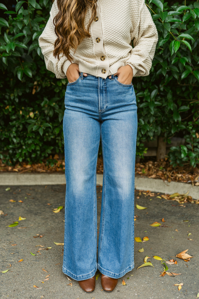 Lana High Rise Ultra Wide Leg