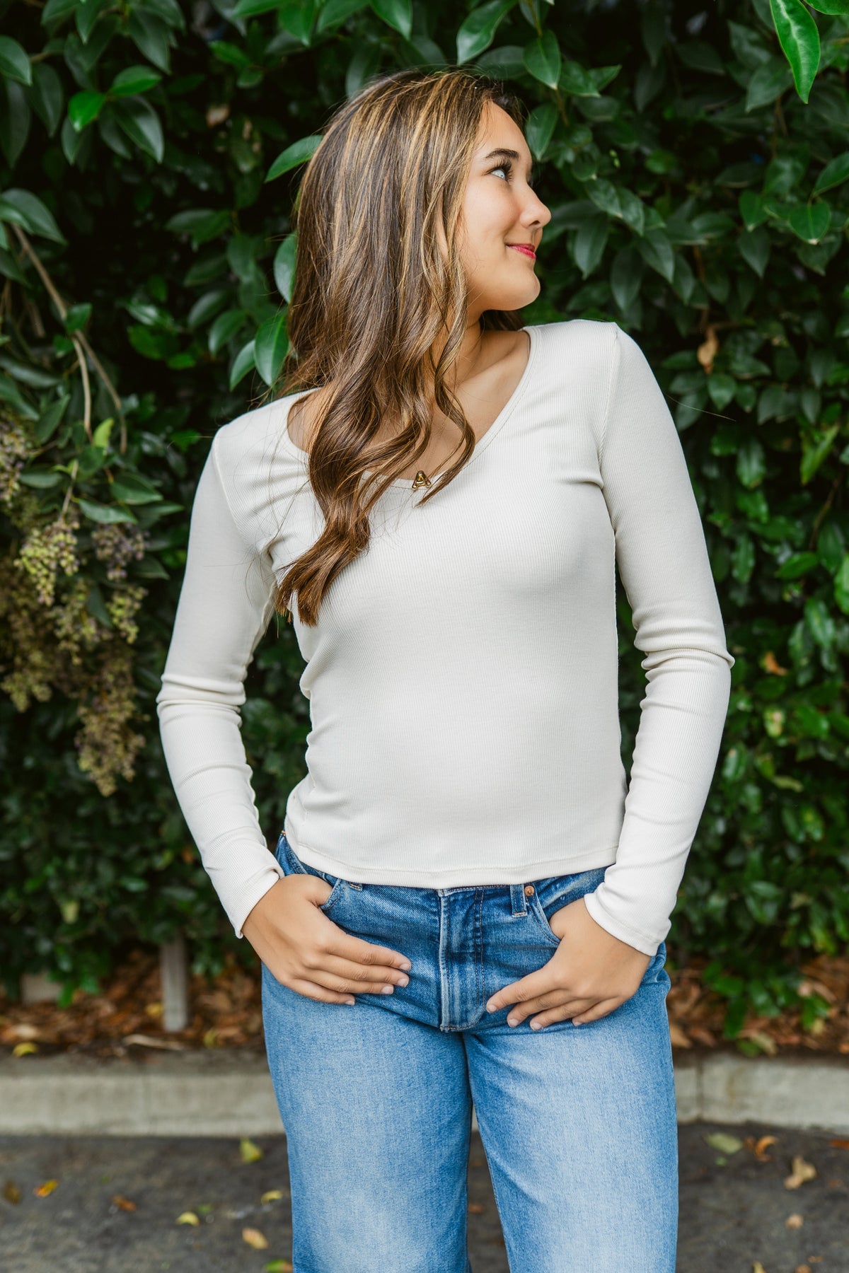 Petra Ribbed V-Neck Long Sleeve