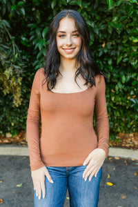 The Monticone Square Neck