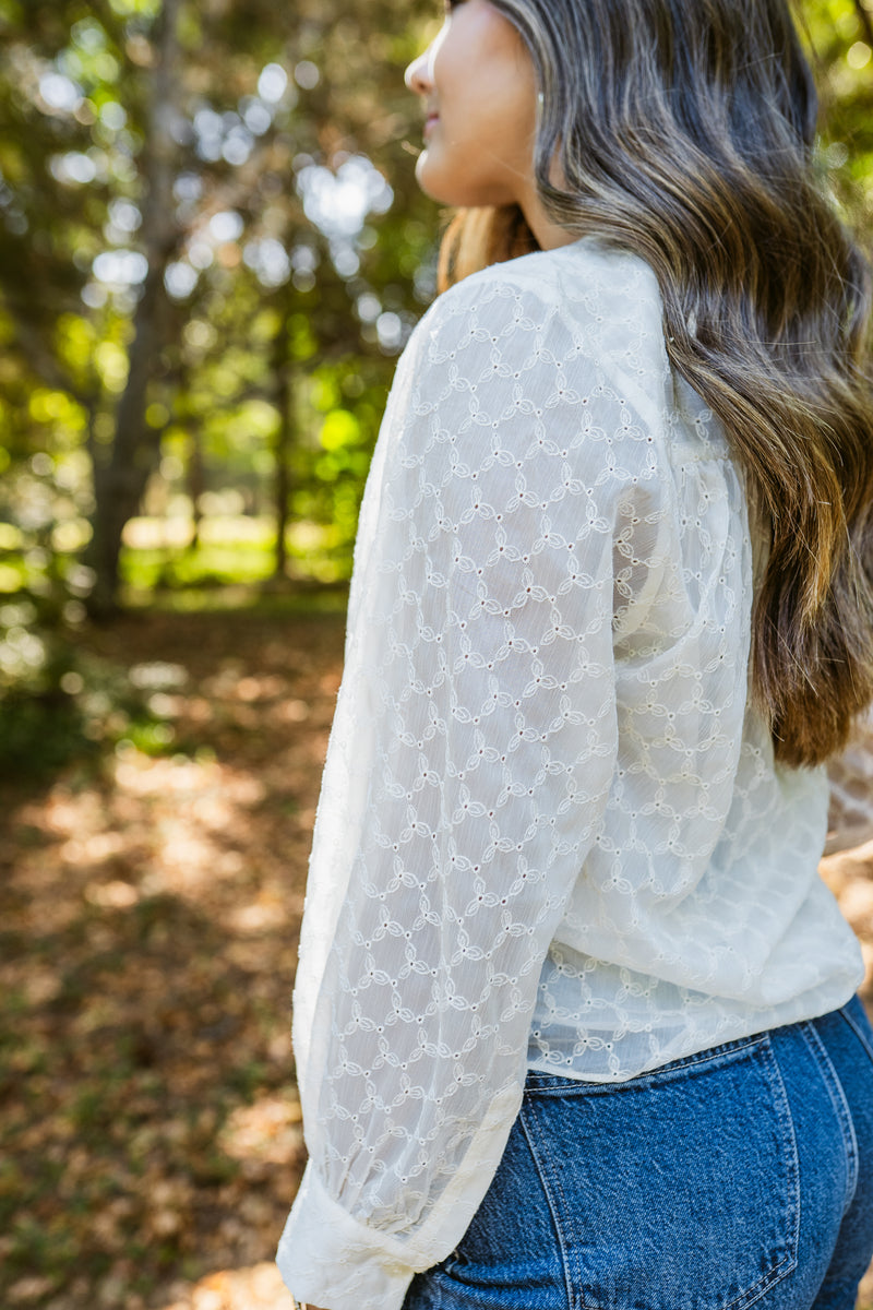 Rainne Long Sleeve Blouse W/ Neck Bow Tie