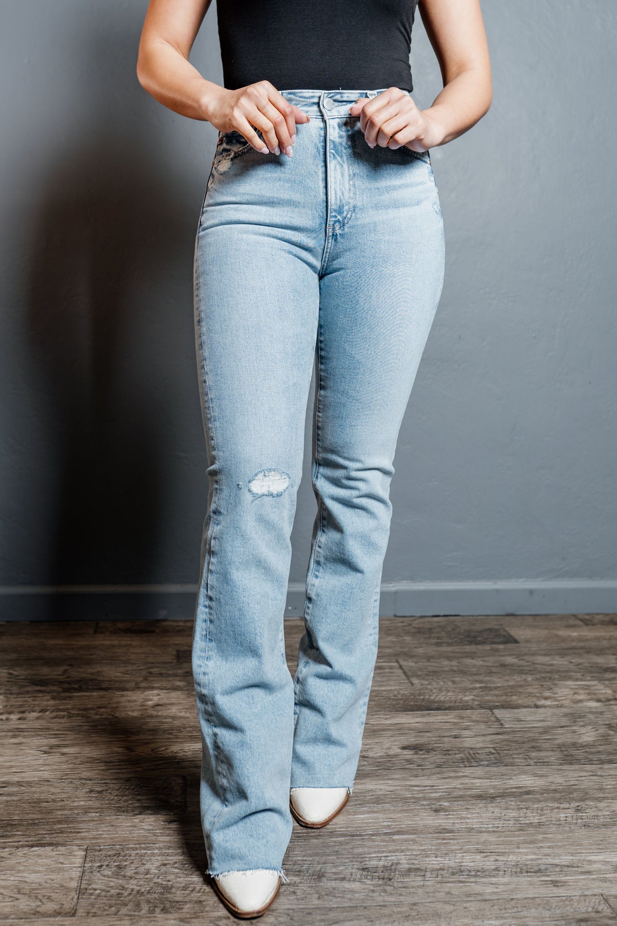 Alexxis Bootcut Jeans