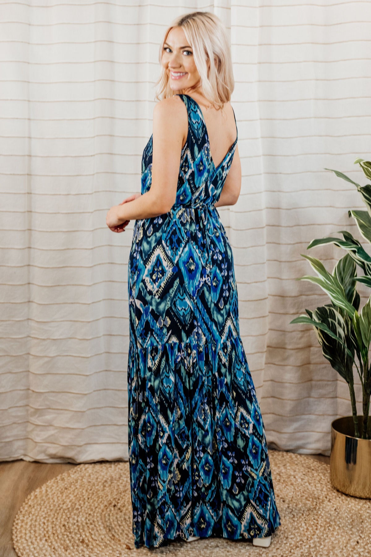 CLEARANCE- Take Me on Vacation Maxi Dress